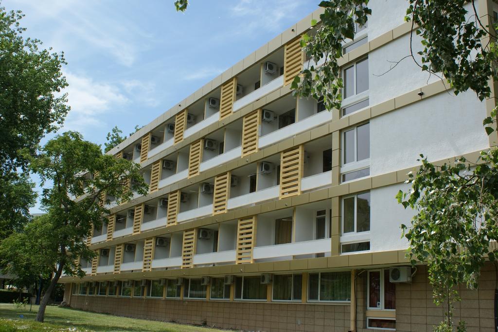 Hotel Pescarus Mamaia Exterior foto